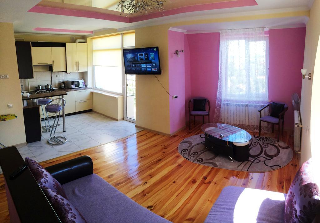 In The Center Apartment